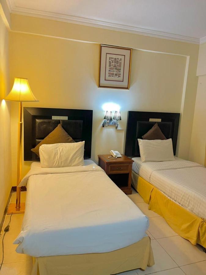 Al Nakheel Hotel Apartments Дубай Екстериор снимка